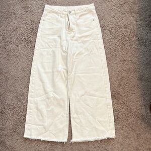 SHEIN Off-White Wide-Leg Jeans